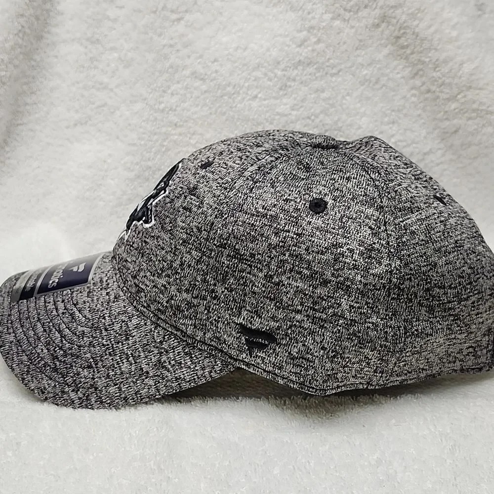 Fanatics Pittsburgh Penguins Plush Sliderback Hat - New